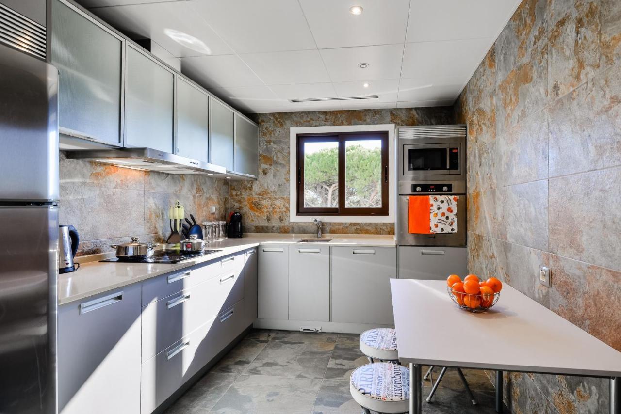 Apartment Falesia A *
